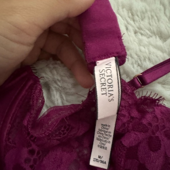 Victoria Secret Bodysuit- never worn. Size M. - Picture 3 of 4